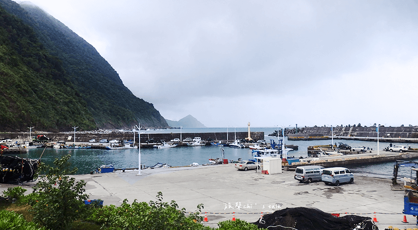 宜蘭朝陽漁港景色宜人